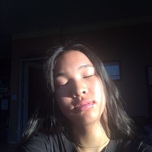 Meet your Posher, Angelina